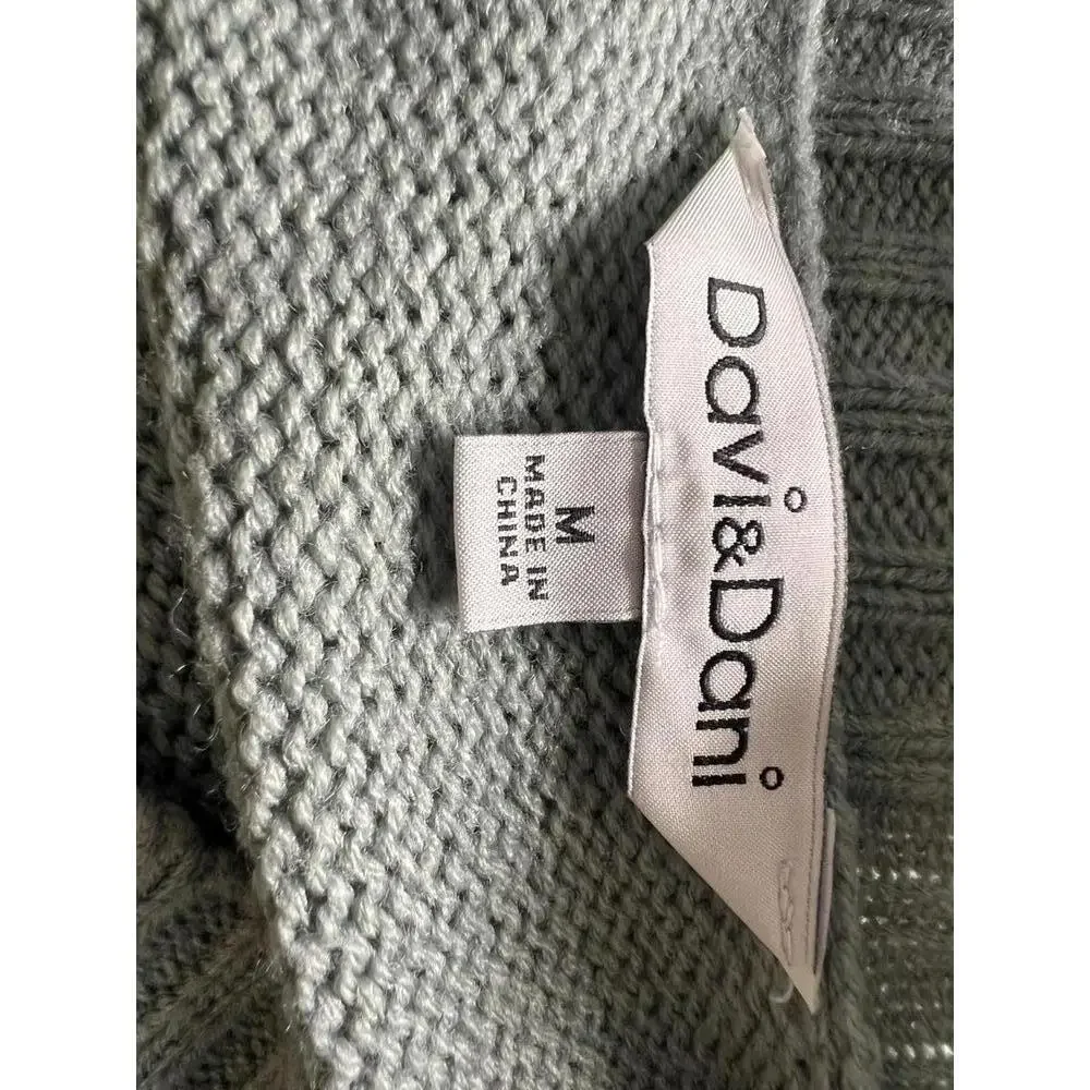 Colorblock V-Neck Knit Sweater‎ - Medium